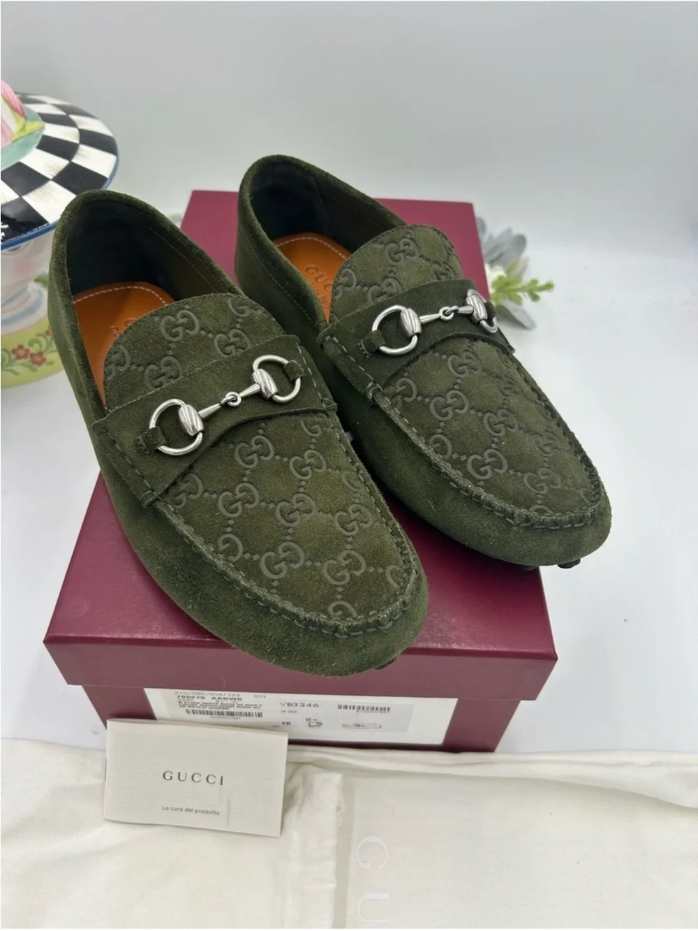 Men’s Gucci GG embossed suede driver loafer size 8.5 it’s 9.5 US made in Italy
